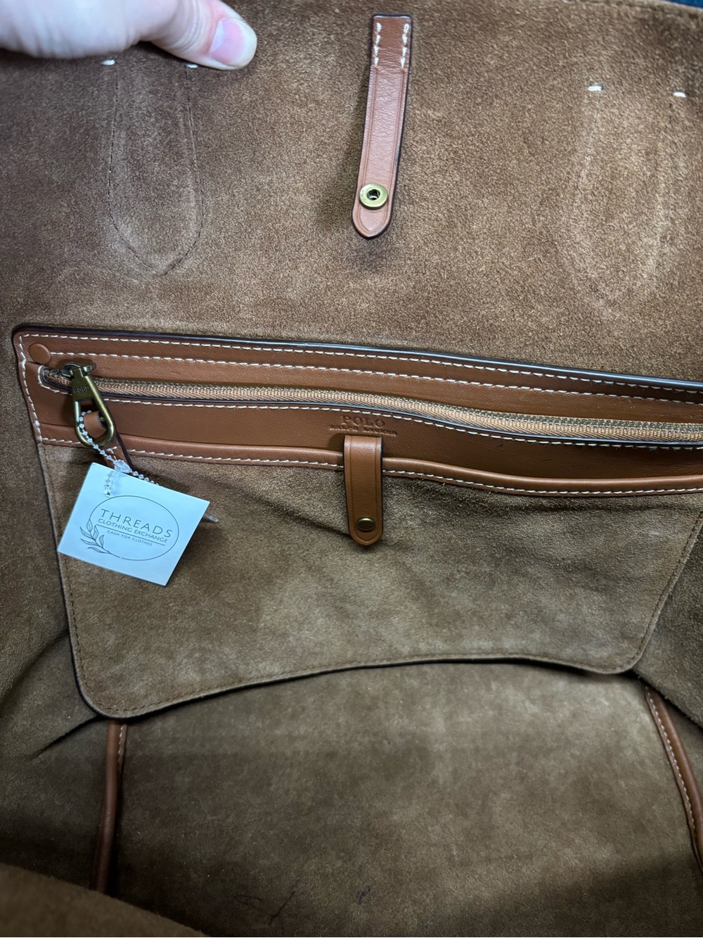 Polo by Ralph Lauren Bellport Large Reversible Leather Tote - Picture 15 of 15